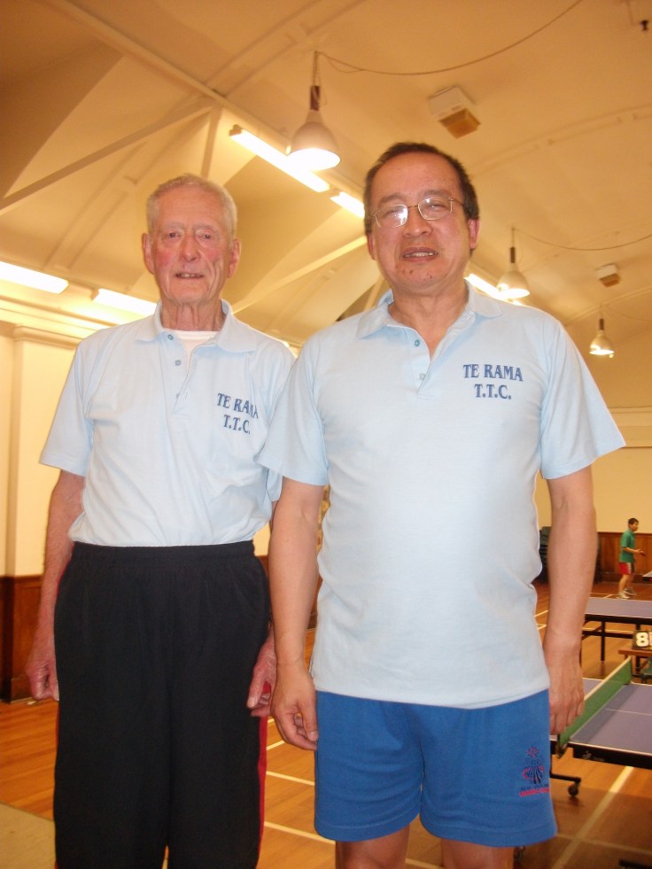 Te Rama (1986 C Grade Champions) Brian Hearfield and Malcolm Wong at the Onslow Club (26 September 2013). Absent – Jeff Larsen and Olaf Leijon.